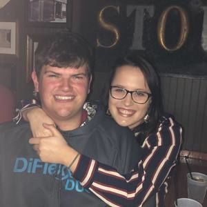 Meet your Posher, Toni